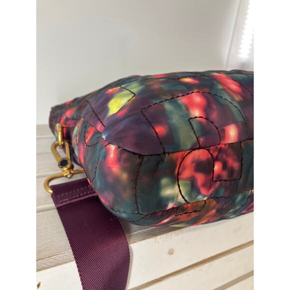 MARC BY MARC JACOBS COLORFUL QUILTED LAPTOP  CROSSBODY BAG - Picture 7 of 16